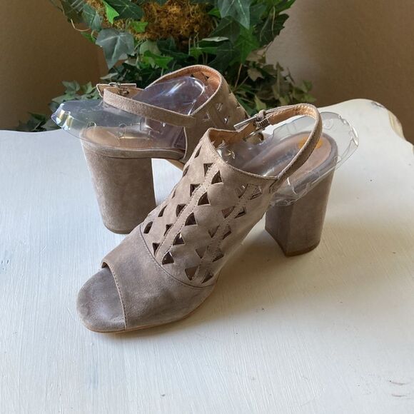 Halogen Sling Back Lazer Cut Suede Zoey Leather Open Toe Sandals Sz 7.5M - Picture 7 of 13